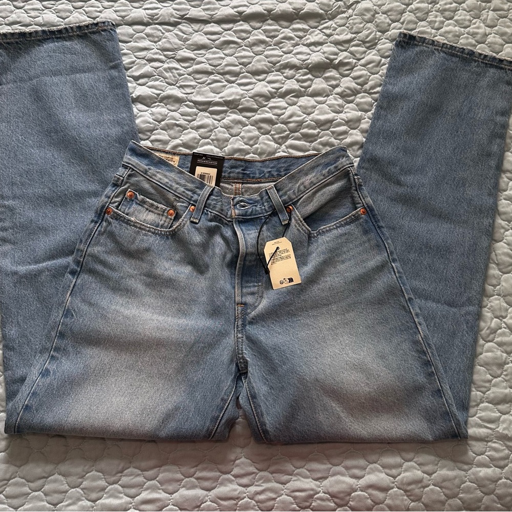 Levi's 501 straight leg blue jeans